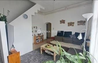 Eladó Vecsési házrész hirdetés (88399981)