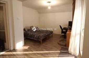 Eladó Üllői családi ház hirdetés (74732373)