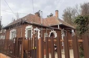 Eladó Úri családi ház hirdetés (83165363)