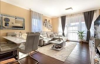 Eladó Nagytarcsai sorház hirdetés (48396245)