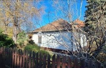 Eladó Budapest XVI. kerületi családi ház hirdetés (24725253)