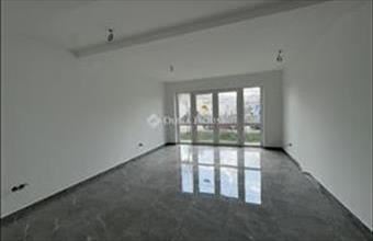 Kiadó Téti üzlethelyiség utcafronton hirdetés (34445649)