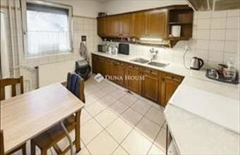 Eladó Kecskeméti tégla lakás hirdetés (42449976)