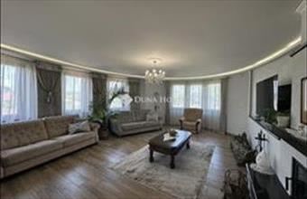 Eladó Kecskeméti családi ház hirdetés (45437455)