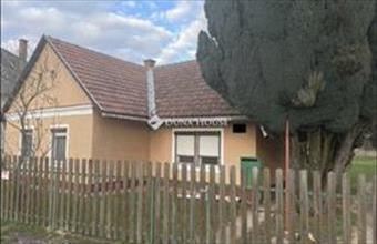 Eladó Nádasdi családi ház hirdetés (32343772)