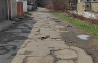 Kiadó Salgótarjáni egyedi garázs hirdetés (34594753)