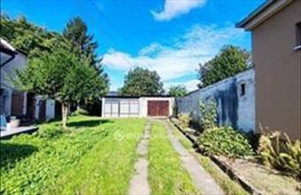 Eladó Csornai családi ház hirdetés (28379638)