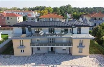 Eladó Siófoki tégla lakás hirdetés (69364977)