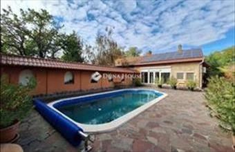 Eladó Majosházai családi ház hirdetés (86343587)