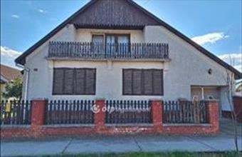 Eladó Kiskőrösi családi ház hirdetés (79342847)