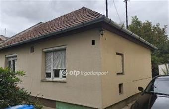 Eladó Budapest XX. kerületi családi ház hirdetés (24383437)