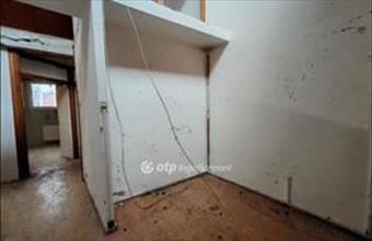 Eladó Perbáli tégla lakás hirdetés (78398457)