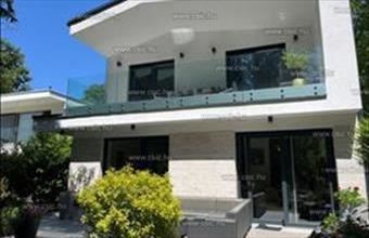 Eladó Budapest II. kerületi családi ház hirdetés (76324339)