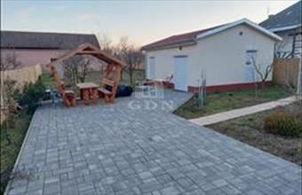 Eladó Újfehértói családi ház hirdetés (23776513)