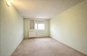 Eladó Budapest III. kerületi panel lakás hirdetés (69368358)