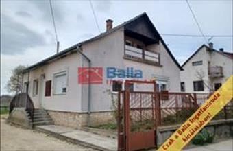 Eladó Kajászói családi ház hirdetés (24387774)