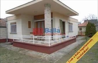 Eladó Tiszakécskei hétvégi ház hirdetés (42639252)