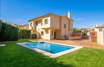 Eladó Spanyolországi sorház hirdetés (97535346)