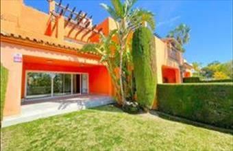 Eladó Spanyolországi sorház hirdetés (53989897)