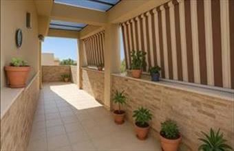 Eladó Spanyolországi tégla lakás hirdetés (97385396)