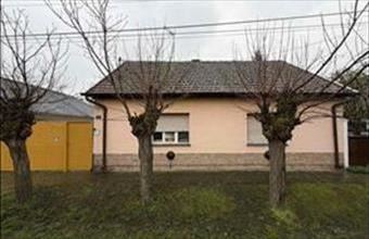 Eladó Gyulai családi ház hirdetés (92936883)