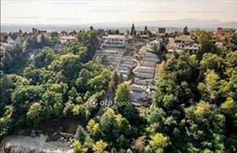 Eladó Szentendrei lakóövezeti telek hirdetés (64234933)