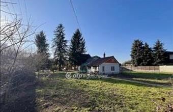 Eladó Nyíregyházai lakóövezeti telek hirdetés (99573723)