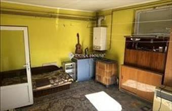 Eladó Székesfehérvári házrész hirdetés (84294289)