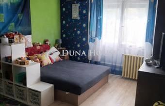 Eladó Pécsi panel lakás hirdetés (53777378)