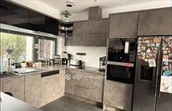 Eladó Pécsi családi ház hirdetés (48717743)