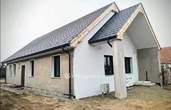 Eladó Jászfényszarui családi ház hirdetés (47926889)