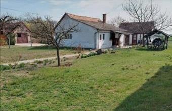 Eladó Nyárlőrinci családi ház hirdetés (48421544)