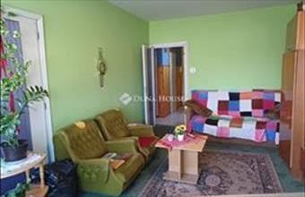 Eladó Ráckevei csúsztatott zsalus lakás hirdetés (96379262)