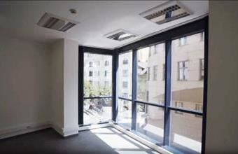 Kiadó Budapest II. kerületi iroda irodaházban hirdetés (63767533)