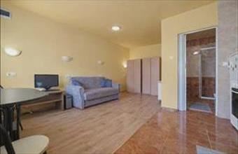 Eladó Budapest XV. kerületi házrész hirdetés (37468534)