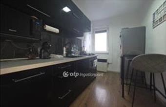 Eladó Pápai tégla lakás hirdetés (17743185)