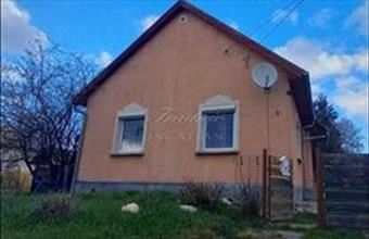 Eladó Győrújbaráti családi ház hirdetés (29433893)