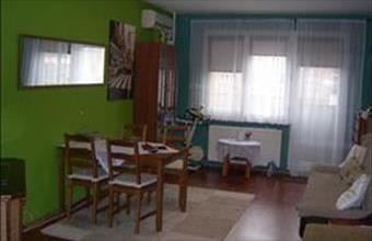 Eladó Székesfehérvári panel lakás hirdetés (73472369)