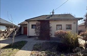 Eladó Vámosszabadi családi ház hirdetés (83457291)