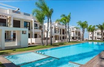 Eladó Spanyolországi tégla lakás hirdetés (77733574)