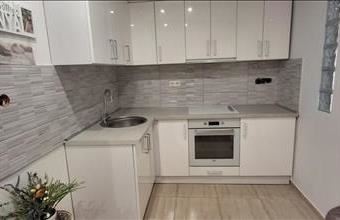 Kiadó Nyíregyházai tégla lakás hirdetés (64533539)