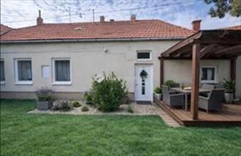 Eladó Pécsi családi ház hirdetés (29394963)