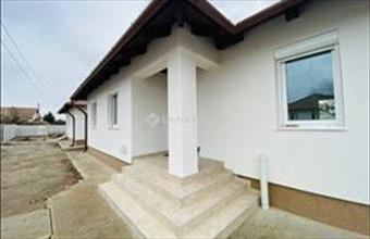 Eladó Monori ikerház hirdetés (73431739)