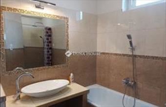 Eladó Izsáki családi ház hirdetés (83533748)