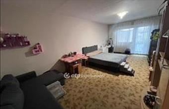 Eladó Szegedi panel lakás hirdetés (39838336)