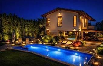 Eladó Budapest III. kerületi családi ház hirdetés (34841378)