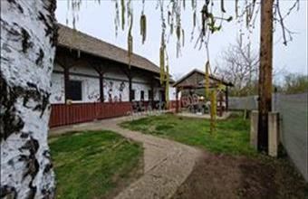 Eladó Kömlői családi ház hirdetés (78349282)