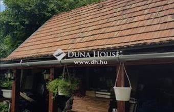 Eladó Szentmártonkátai családi ház hirdetés (42484491)