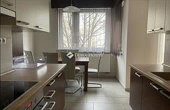 Eladó Kecskeméti tégla lakás hirdetés (69537657)