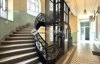 Eladó Budapest VI. kerületi tégla lakás hirdetés (63737247)